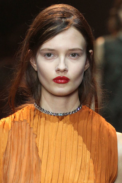 Seven beauty trends from Paris Fashion Week to try now - La Mode ...